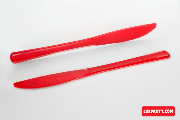 Cuchillo descartable reforzado 19cm color rojo